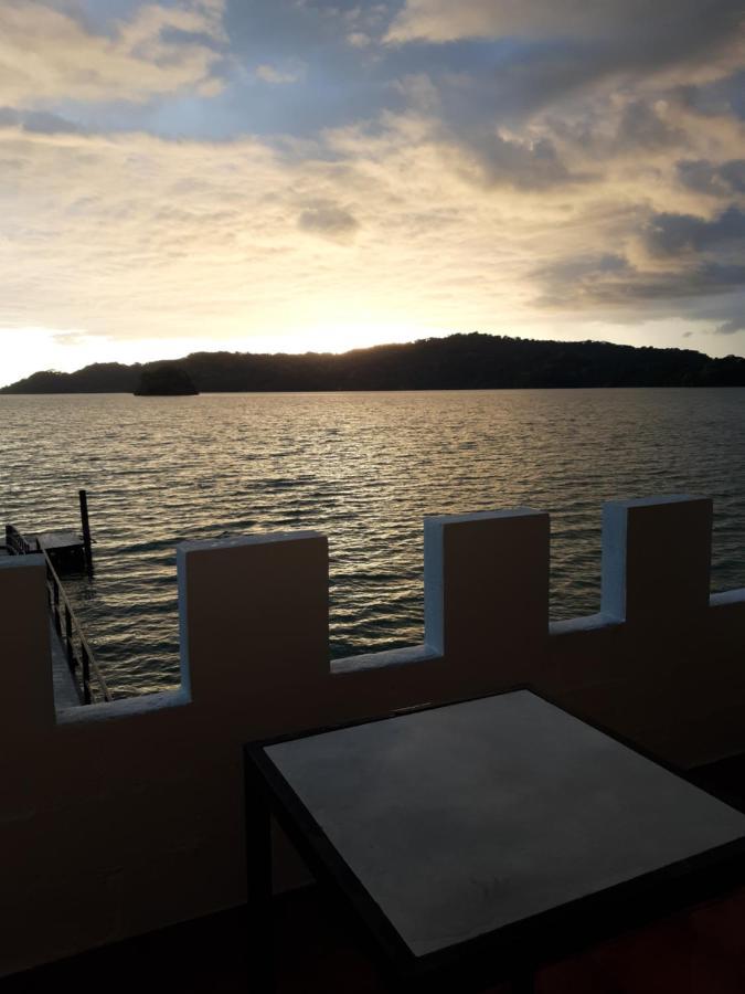 Vista Castillo Hotel Golfito Exterior photo