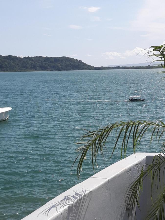 Vista Castillo Hotel Golfito Exterior photo